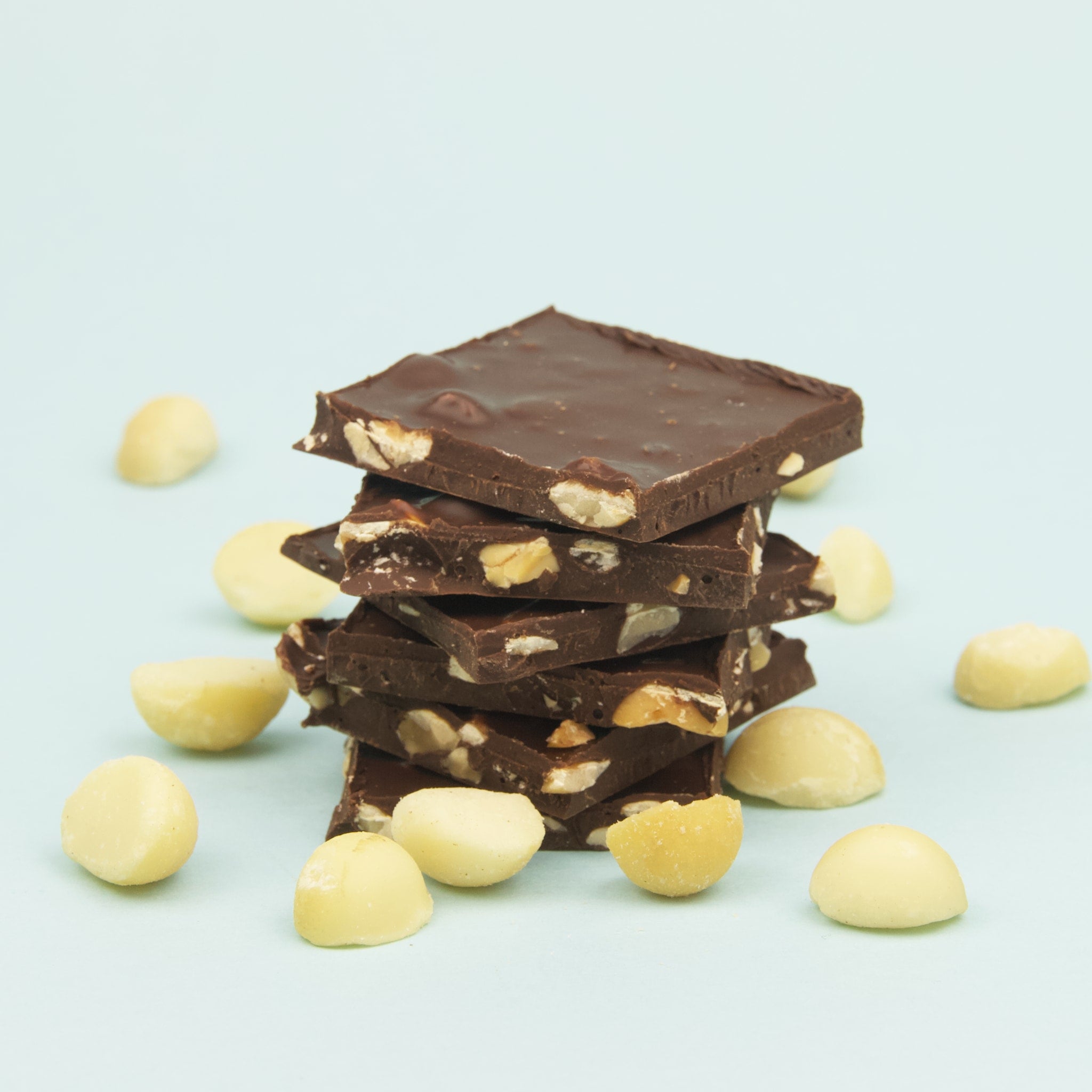 Macadamia Choc Bits 150G